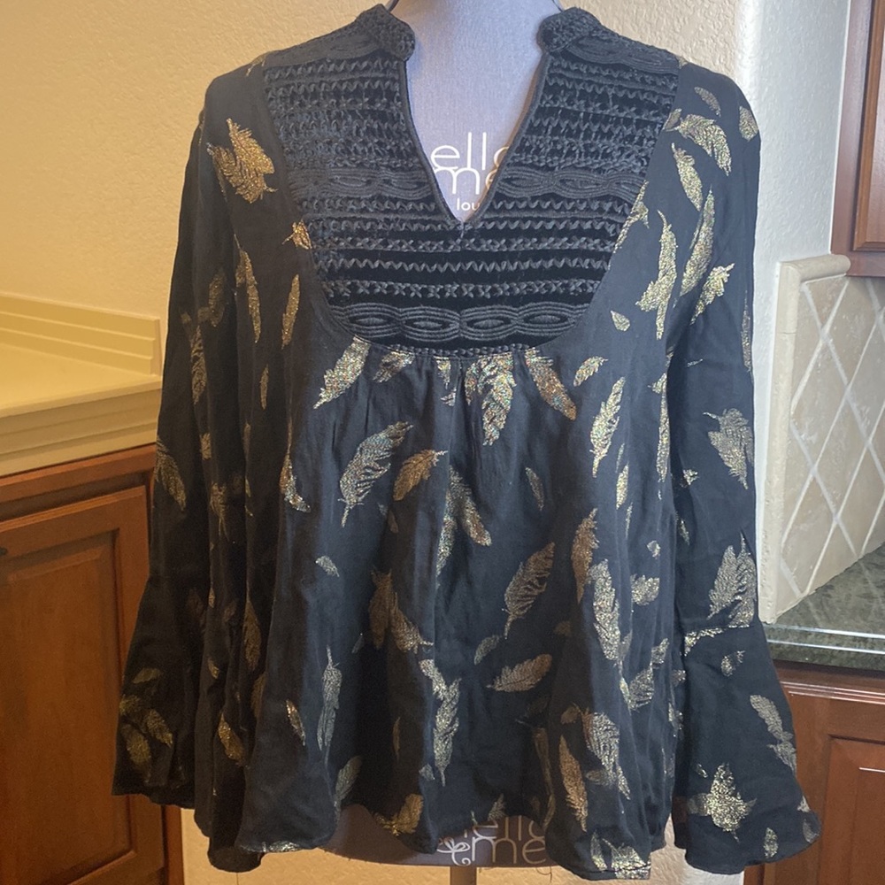 JOHNNY WAS WORKSHOP BLACK N GOLD LEAF TOP